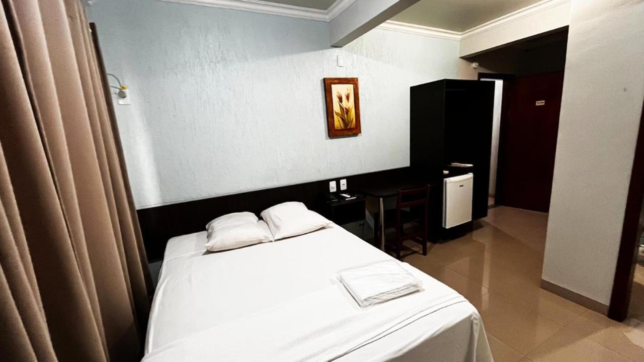 Serras Hotel Rondonópolis Eksteriør bilde